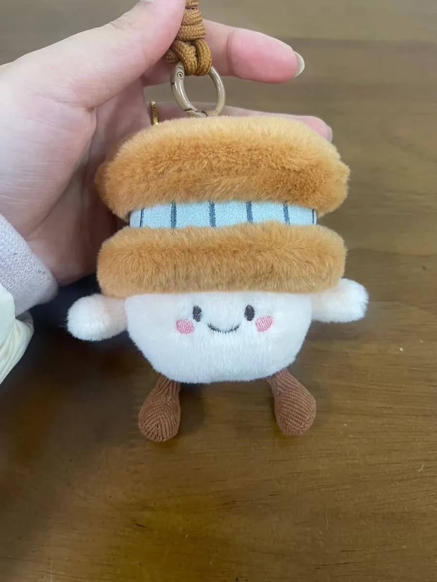 Sandwich-shaped plush keychain with layered felt filling